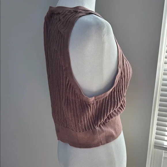 Free People Mauve Ribbed Button-Up Crop Top - Picture 4 of 5